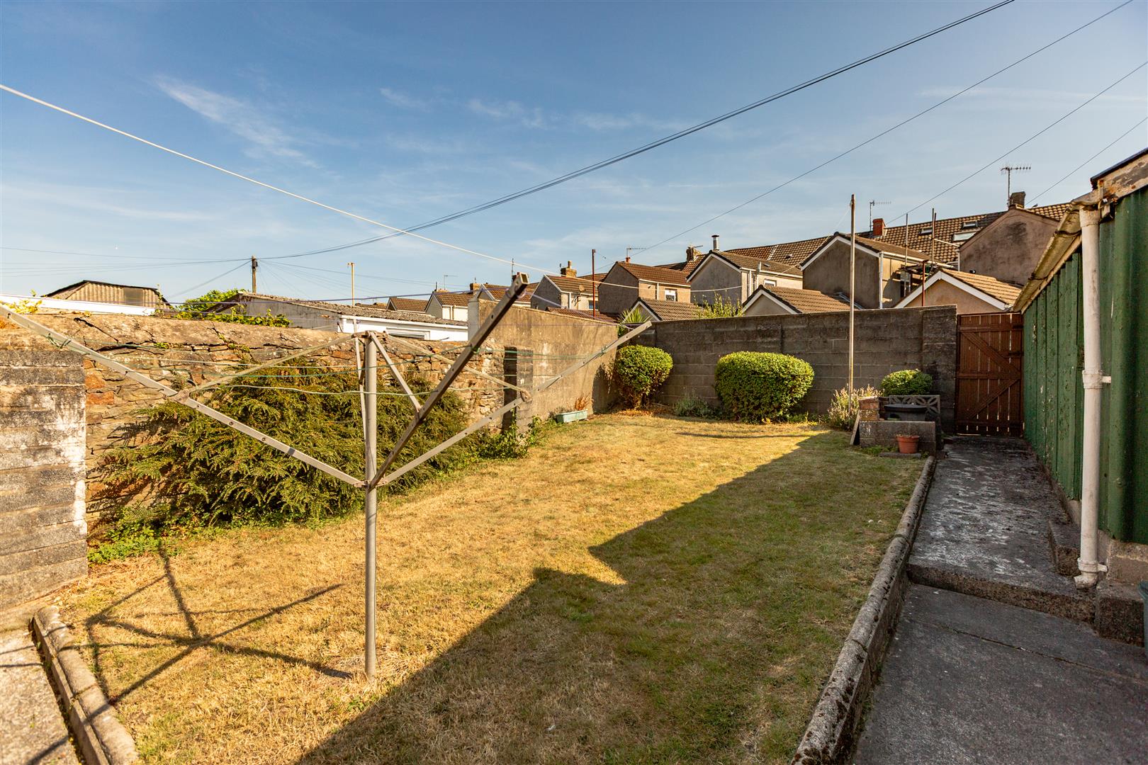 Coleshill Terrace, Llanelli, SA15 3DA